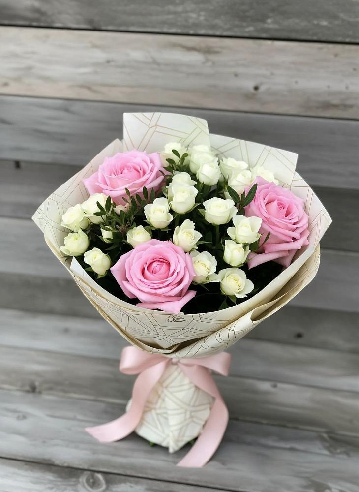 Букет цветов из: Розы в Хатассах