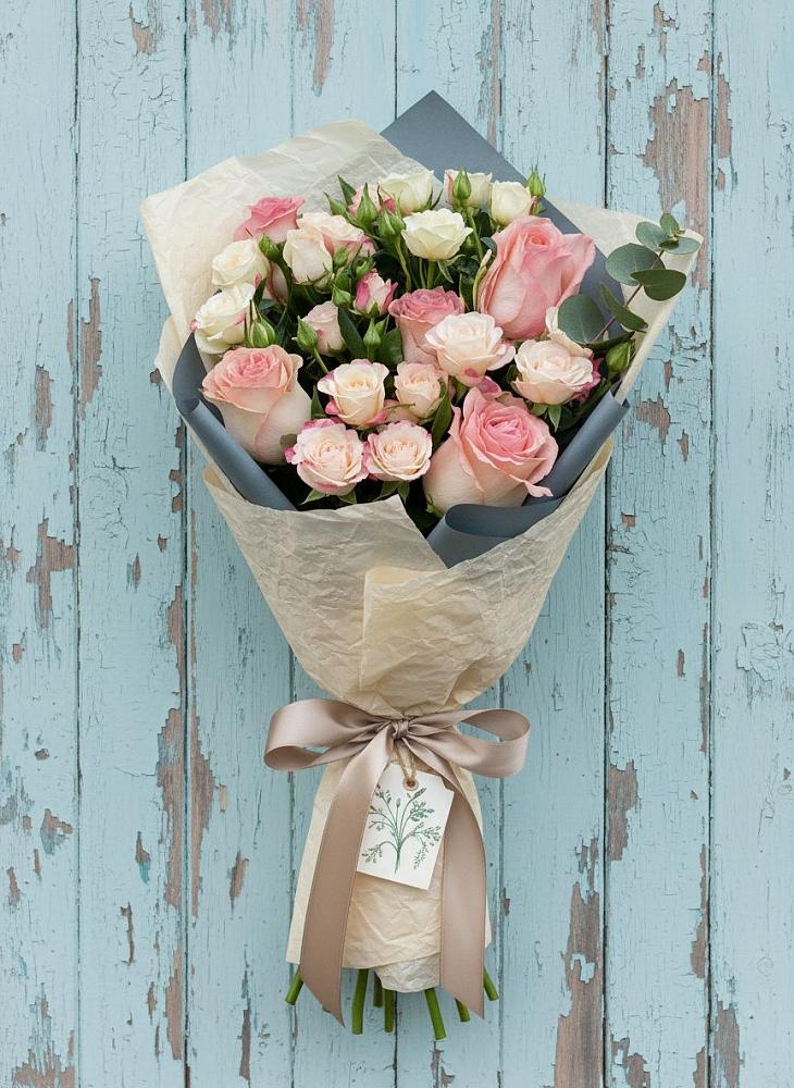 Букет цветов из: Розы в Хатассах