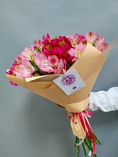 Букет цветов из:  Альстромерии в Хатассах