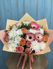 Букет цветов из:  Розы, Герберы и Хризантемы в Хатассах