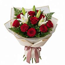 Букет цветов из:  Лилии и Розы в Хатассах