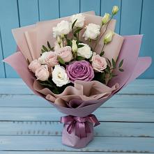 Букет цветов из:  Розы и Лизиантусы в Хатассах