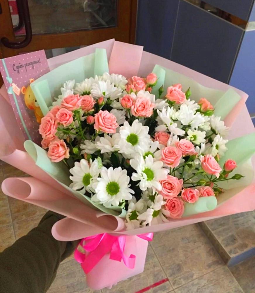 Букет цветов из: Розы и Хризантемы в Хатассах