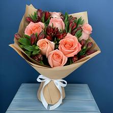 Букет цветов из:  Розы и Альстромерии в Хатассах