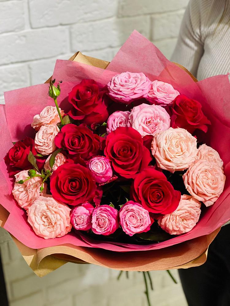 Букет цветов из: Розы в Хатассах