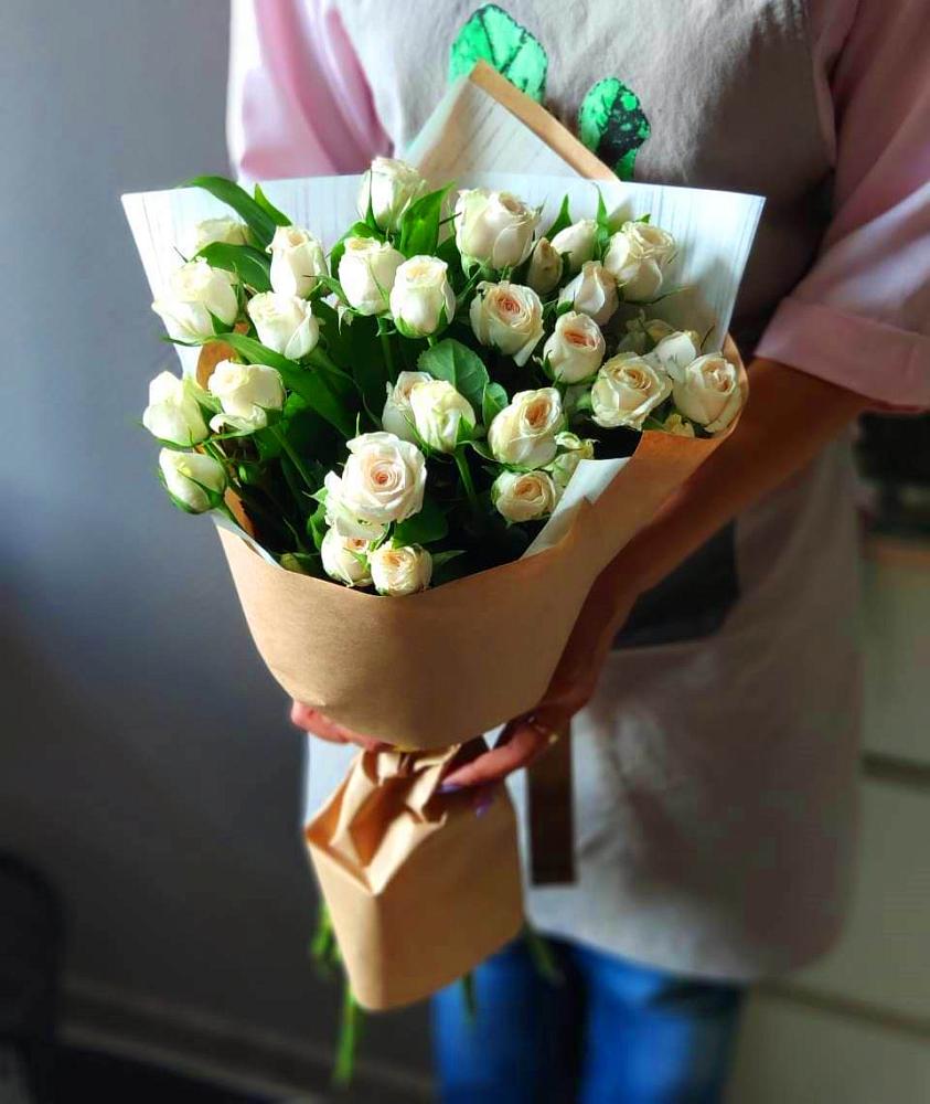 Букет цветов из: Розы в Хатассах