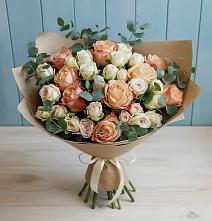 Букет цветов из:  Альстромерии и Розы #REPLACE_PRED# Хатассах